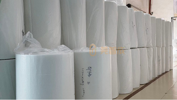 煙嘴過濾棉廠家-質(zhì)量穩(wěn)定，交期準(zhǔn)時(shí)