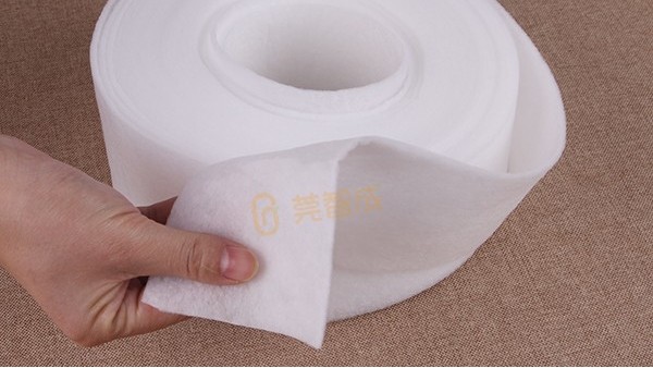 N95口罩熱風棉廠-全力投入生產(chǎn)