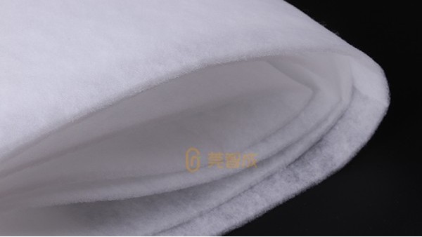 折疊口罩用熱風棉還是針刺棉？