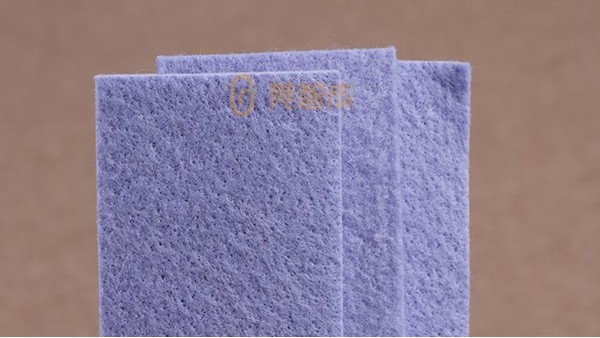 冷風(fēng)機(jī)吸水棉吸水嗎？