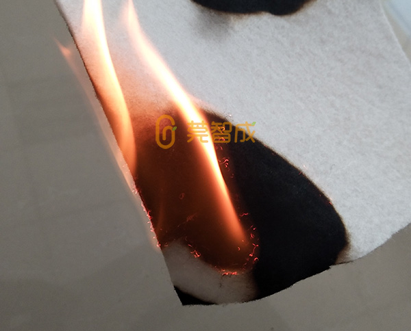 阻燃無(wú)紡布