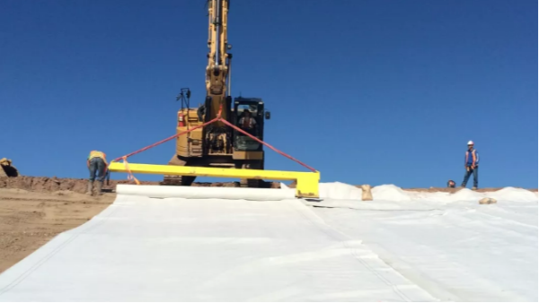 一塊布也能建橋修路，這還是你印象中的紡織嗎？