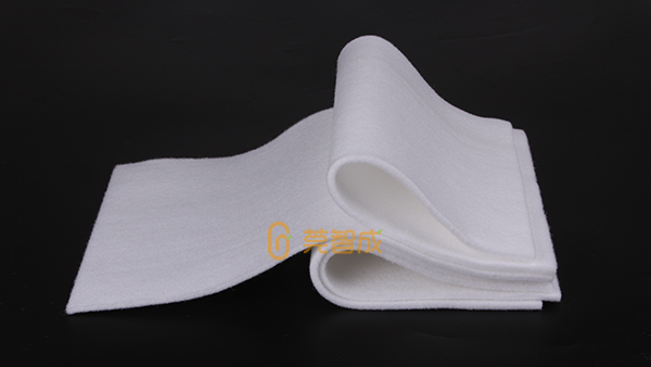 針刺無紡布的吸水性強嗎？