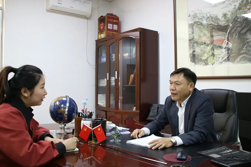 東莞市海南商會(huì)常務(wù)副會(huì)長(zhǎng)吳川鴻